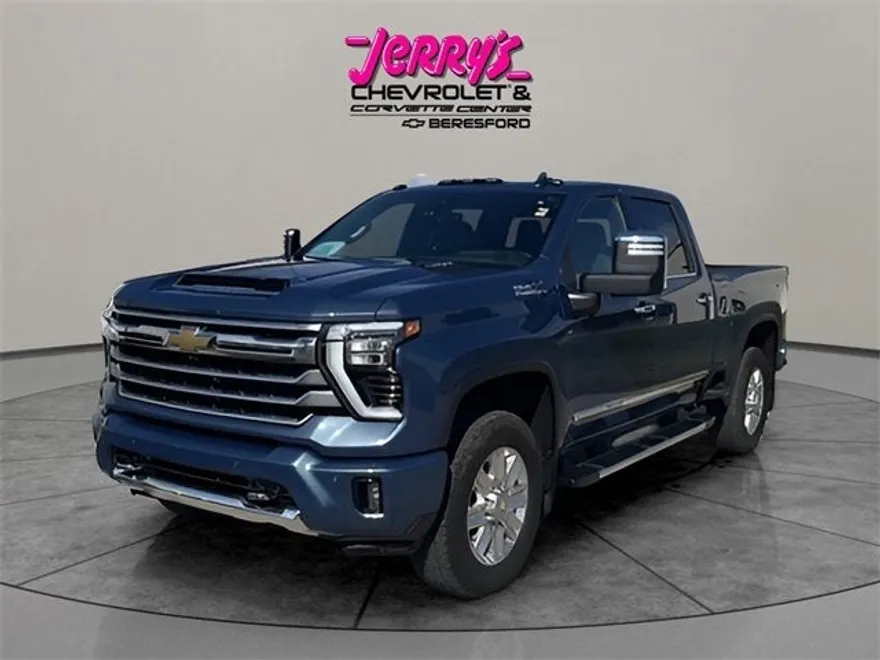 2025 Chevrolet Silverado 2500HD High Country photo 1
