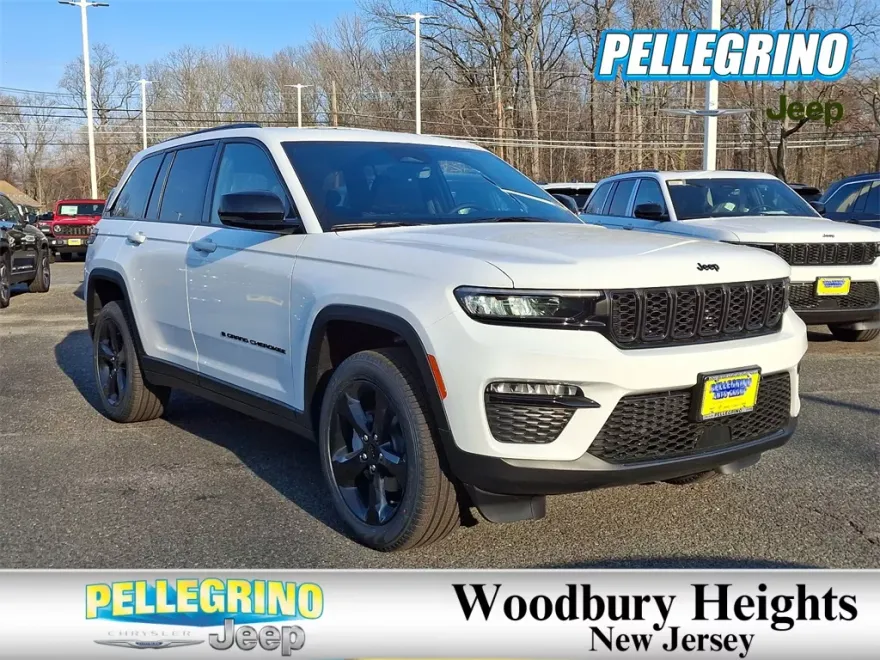 2025 Jeep Grand Cherokee Limited photo 1