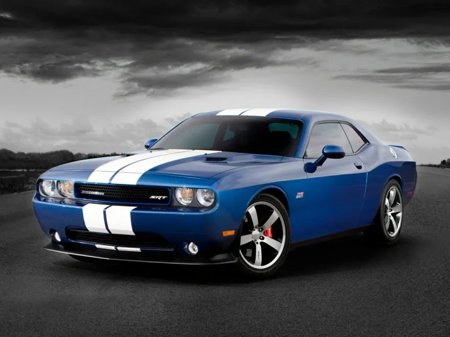 2014 Dodge Challenger SRT8 Core photo 1