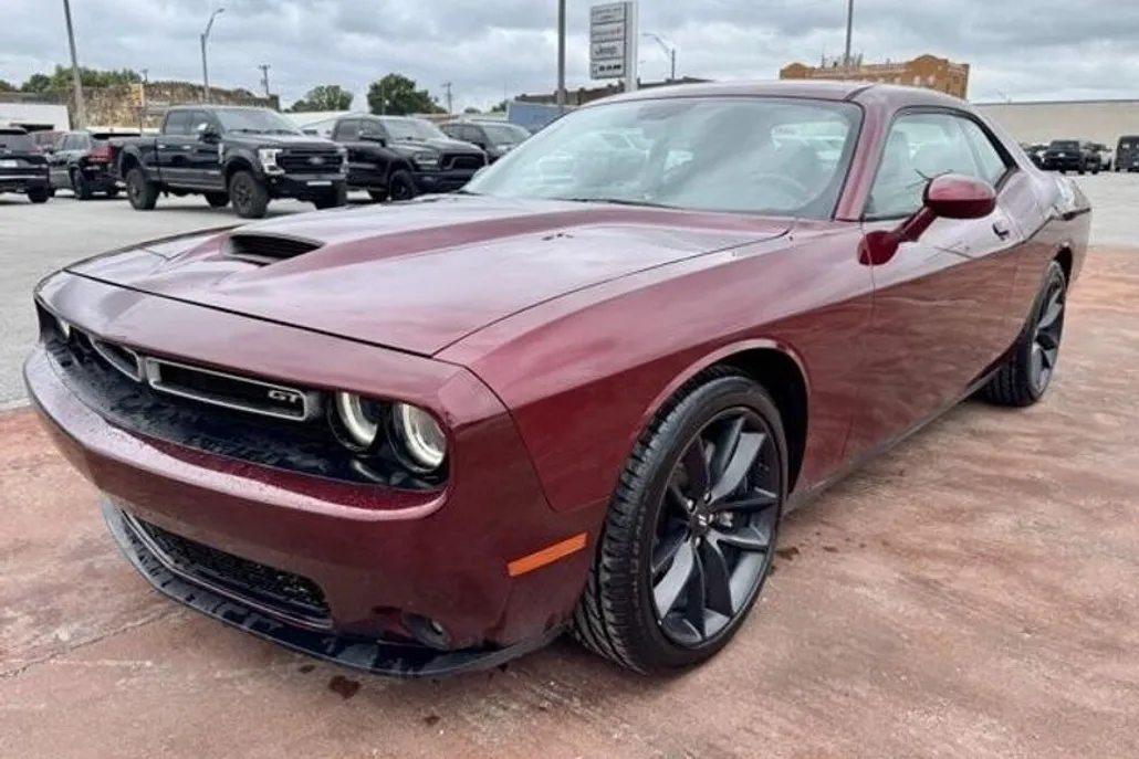 2020 Dodge Challenger GT photo 1