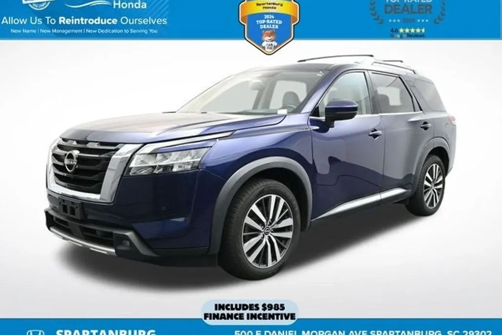 2022 Nissan Pathfinder Platinum photo 1