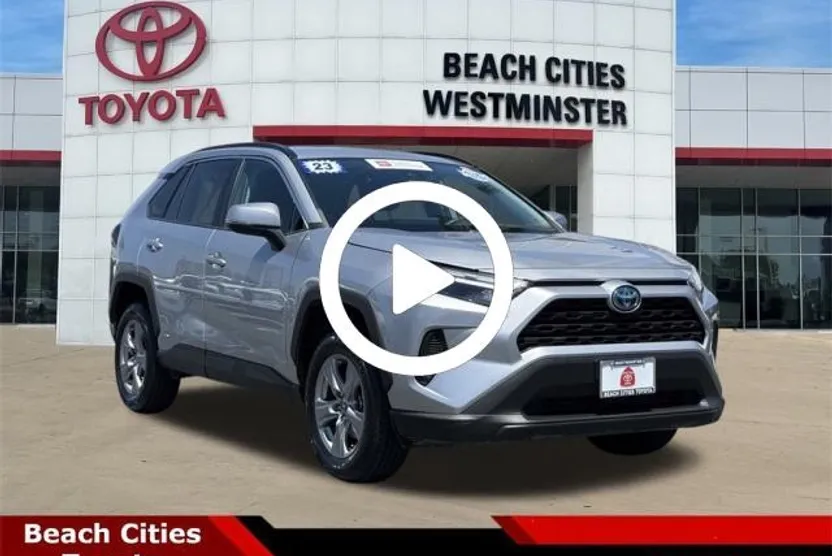2023 Toyota RAV4 Hybrid LE photo 1