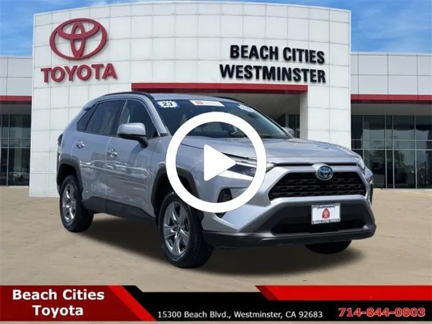 2023 Toyota RAV4 Hybrid LE photo 1