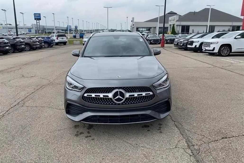 2023 Mercedes Benz GLA 250 4MATIC photo 1
