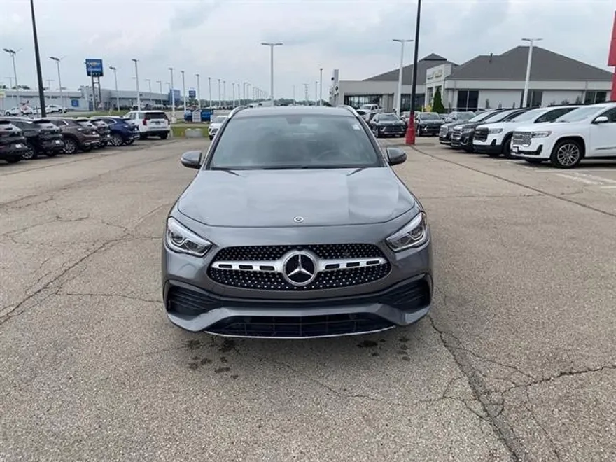 2023 Mercedes Benz GLA 250 4MATIC photo 1