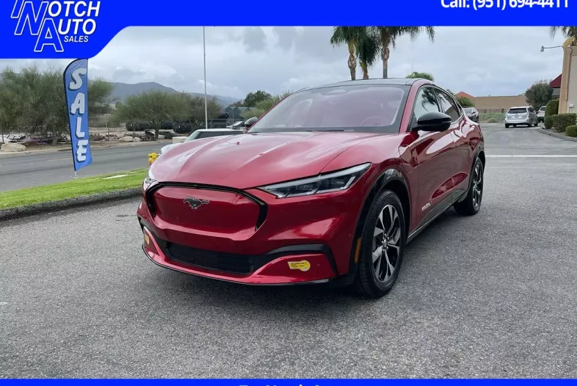 2021 Ford Mustang Mach-E Premium photo 1