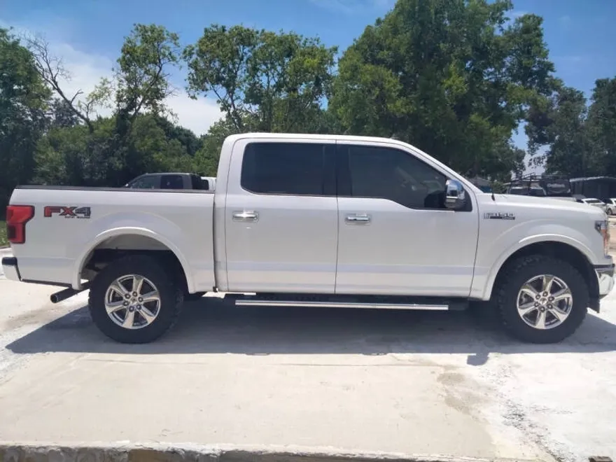 2018 Ford F-150 Lariat photo 1