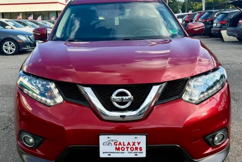 2014 Nissan Rogue SL photo 1