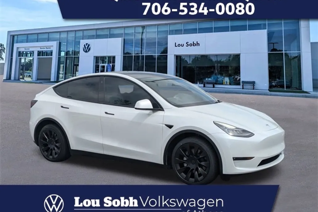 2021 Tesla Model Y photo 1