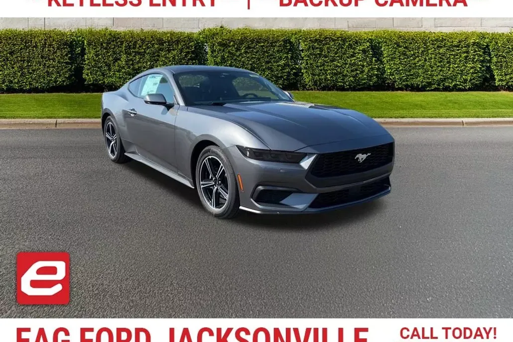 2025 Ford Mustang EcoBoost photo 1