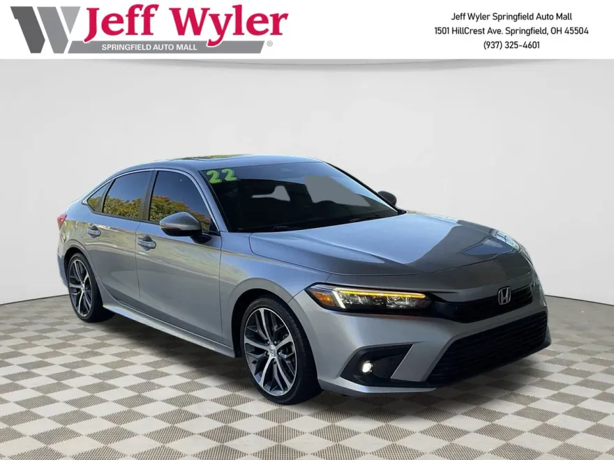 2022 Honda Civic Touring photo 1