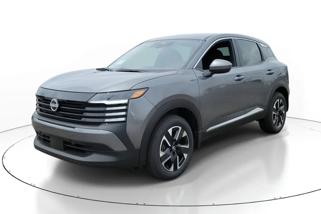 2025 Nissan Kicks SV photo 1