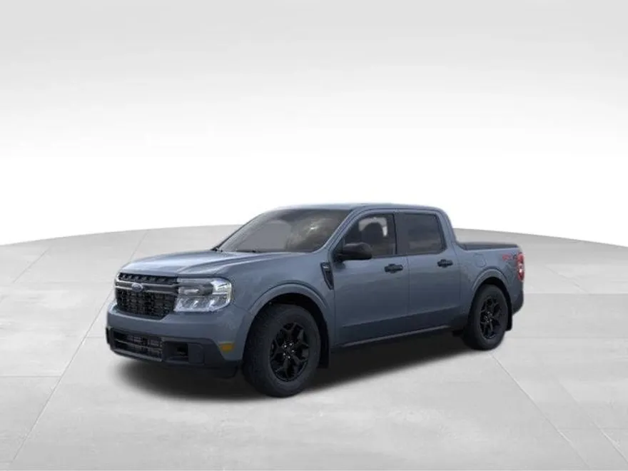 2024 Ford Maverick XLT photo 1