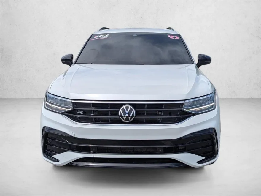 2023 Volkswagen Tiguan SE R-Line Black photo 1