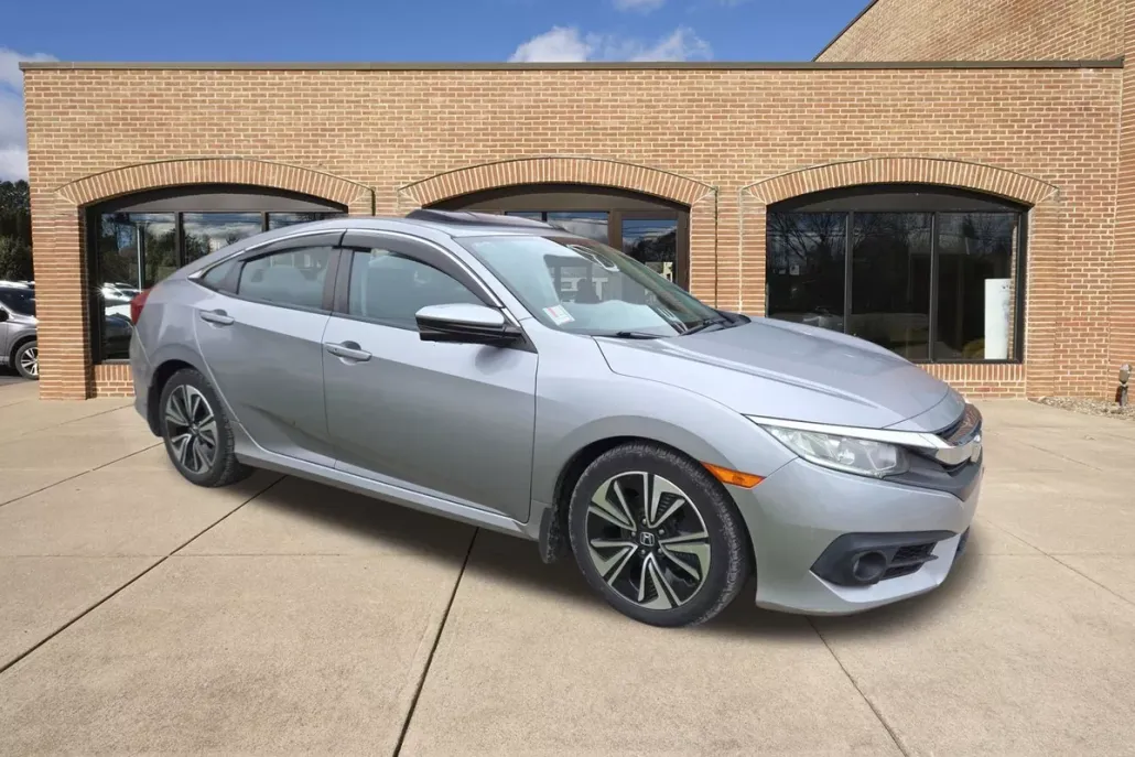 2016 Honda Civic EX-T photo 1