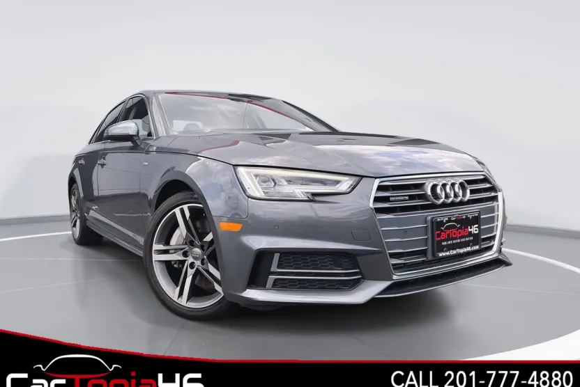 2018 Audi A4 2.0T S line Quattro photo 1