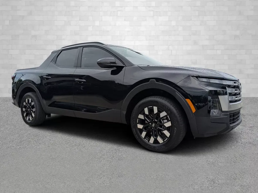 2025 Hyundai Santa Cruz SEL photo 1