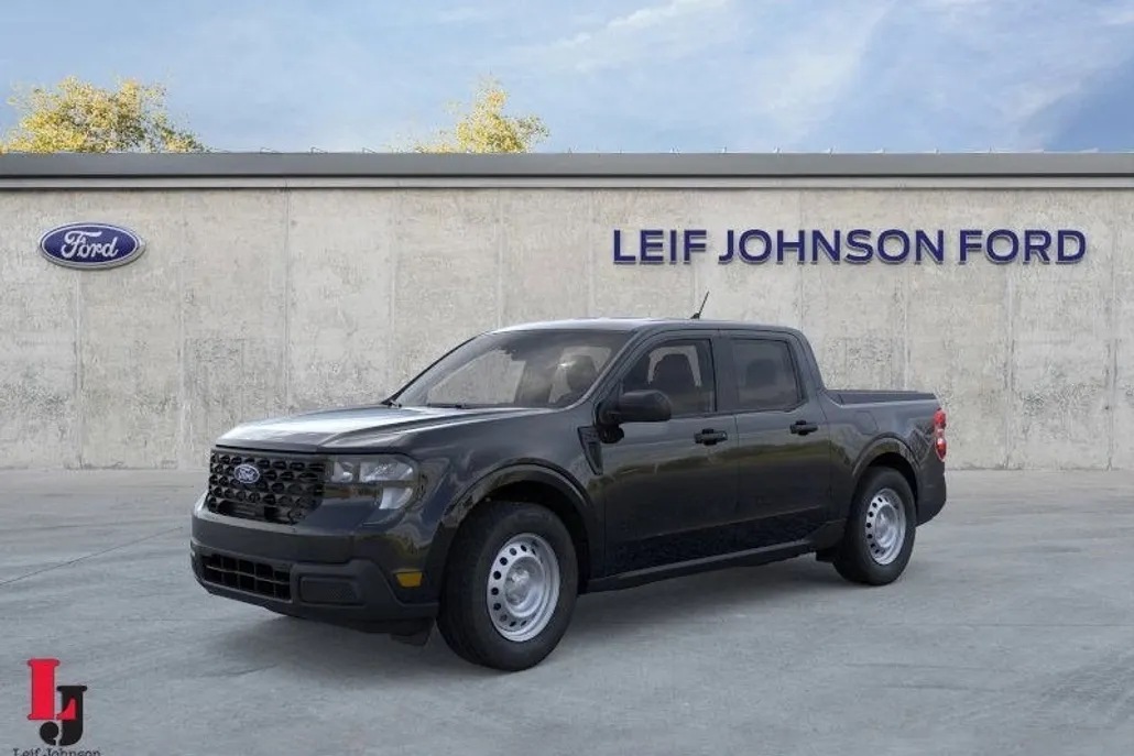 2025 Ford Maverick XL photo 1