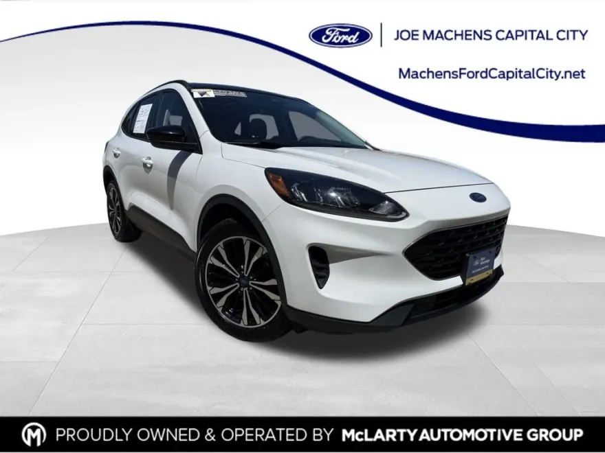 2022 Ford Escape SE photo 1