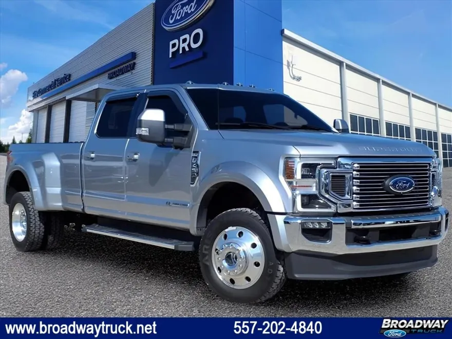2022 Ford F-450 Lariat photo 1