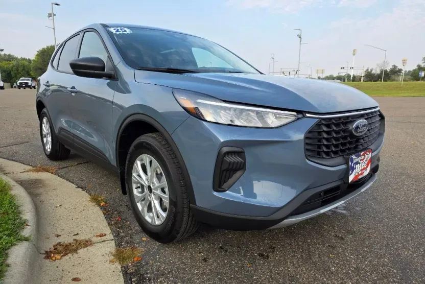 2025 Ford Escape Active photo 1