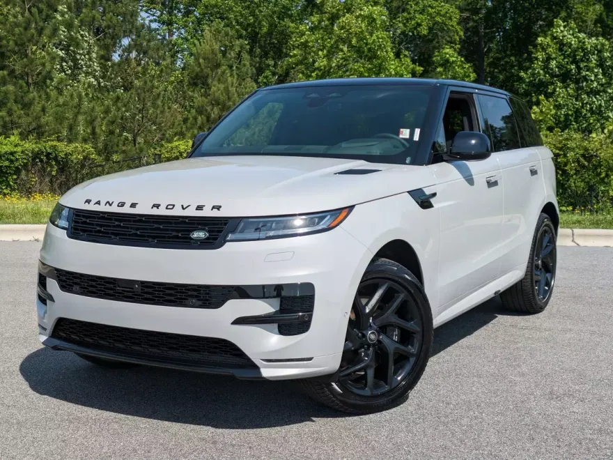 2025 Land Rover Range Rover Sport SE photo 1