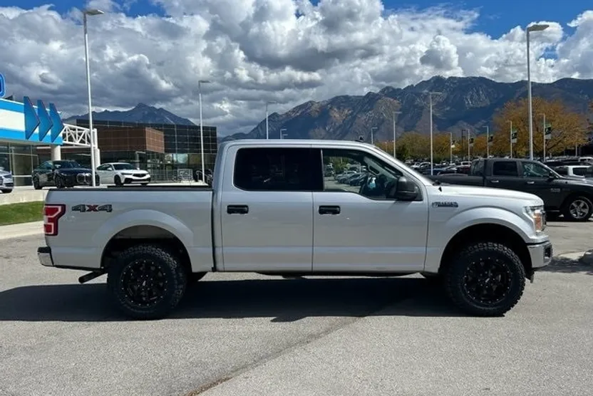 2019 Ford F-150 XLT photo 1