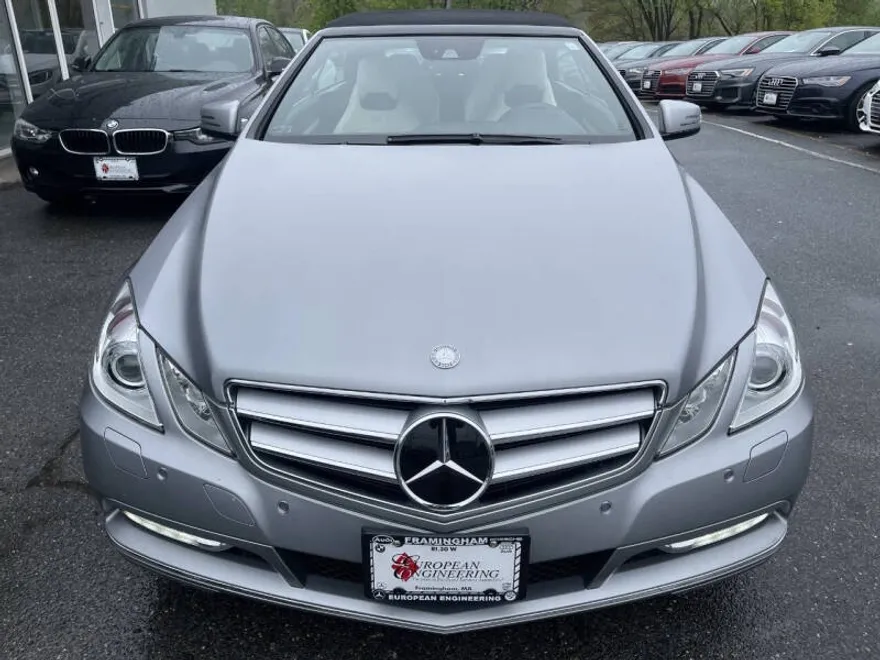 2012 Mercedes Benz E 350 photo 1