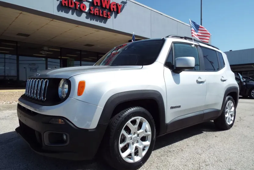 2018 Jeep Renegade Latitude Sport photo 1