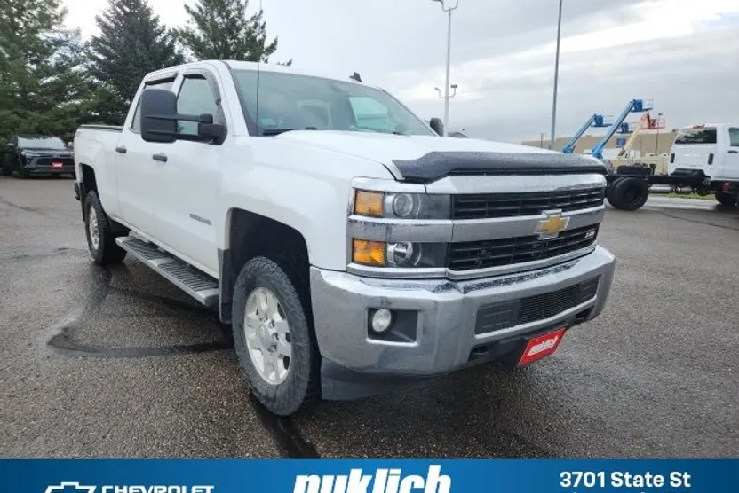 2015 Chevrolet Silverado 2500HD LT photo 1