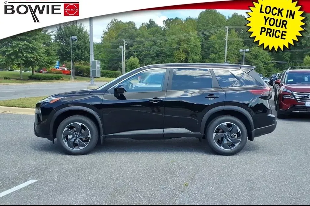 2026 Nissan Rogue SV photo 1