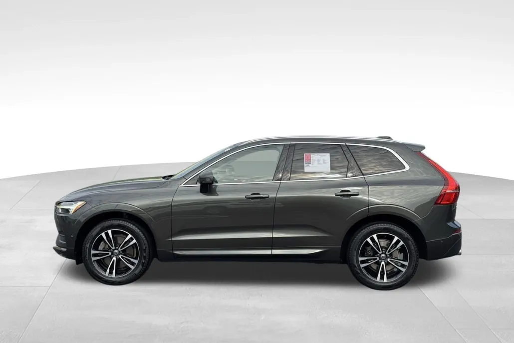 2019 Volvo XC60 T6 Momentum photo 1