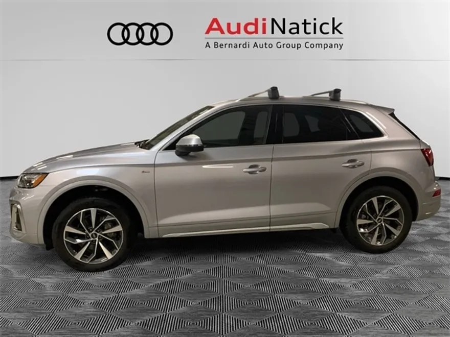 2022 Audi Q5 45 S line Premium photo 1