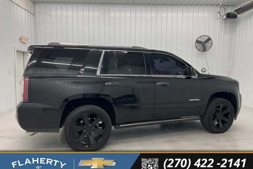 2015 Gmc Yukon Denali photo 1