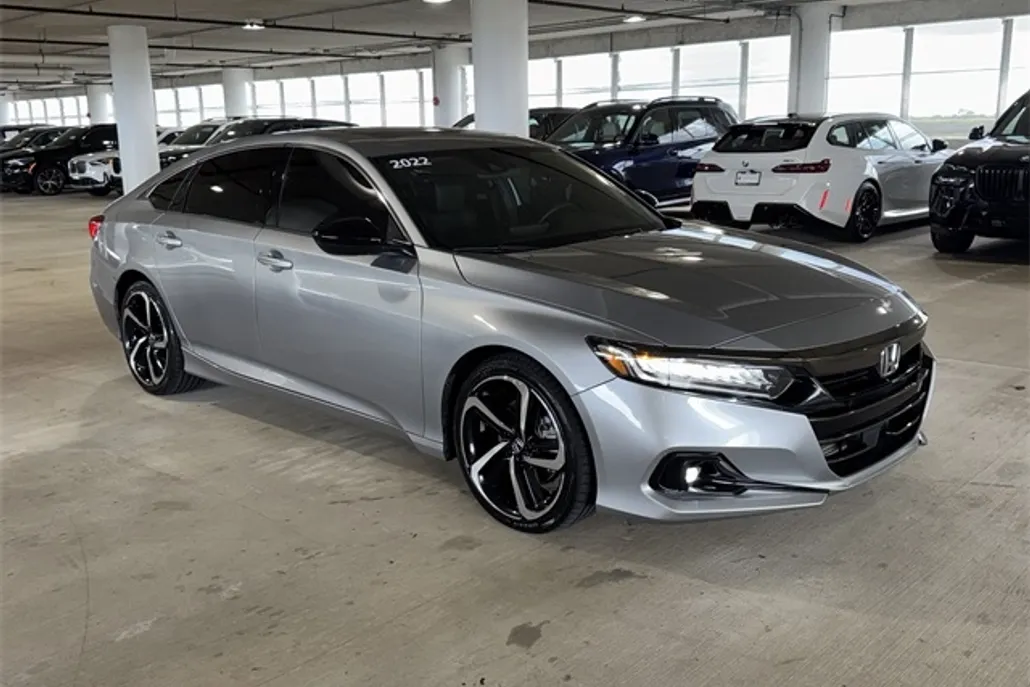 2022 Honda Accord Sport 2.0T photo 1