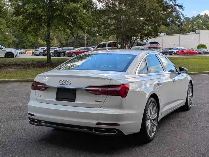 2020 Audi A6 Premium Plus photo 1
