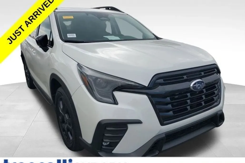 2025 Subaru Ascent Onyx Edition Touring photo 1
