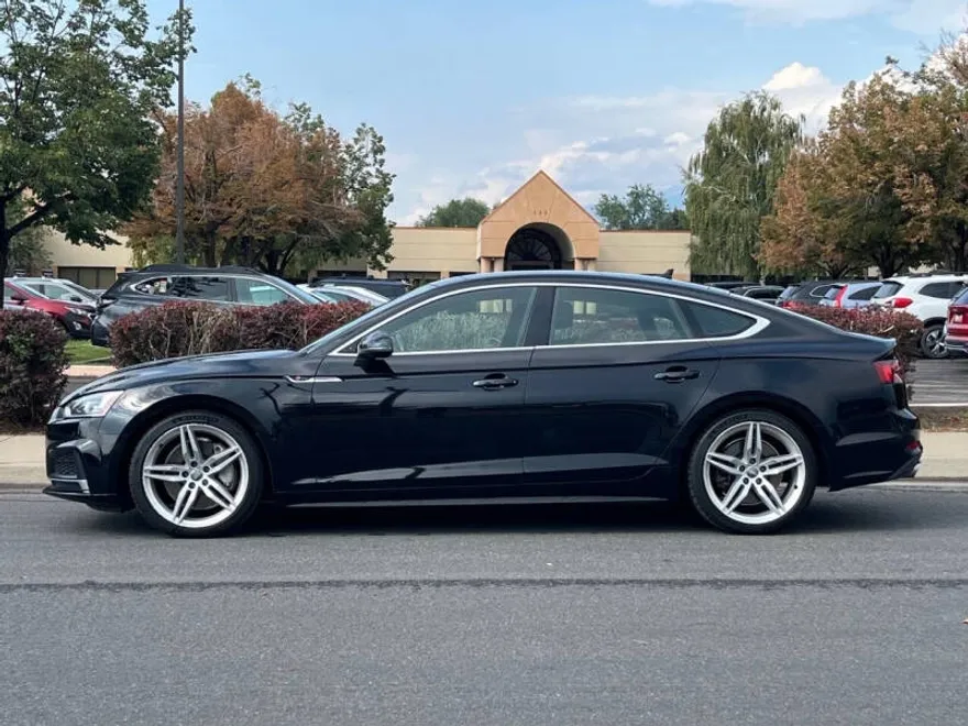 2018 Audi A5 2.0T Quattro Premium Plus photo 1