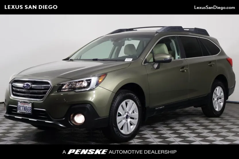2018 Subaru Outback 2.5i Premium photo 1