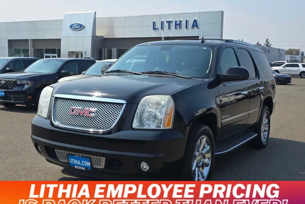 2011 Gmc Yukon Denali photo 1