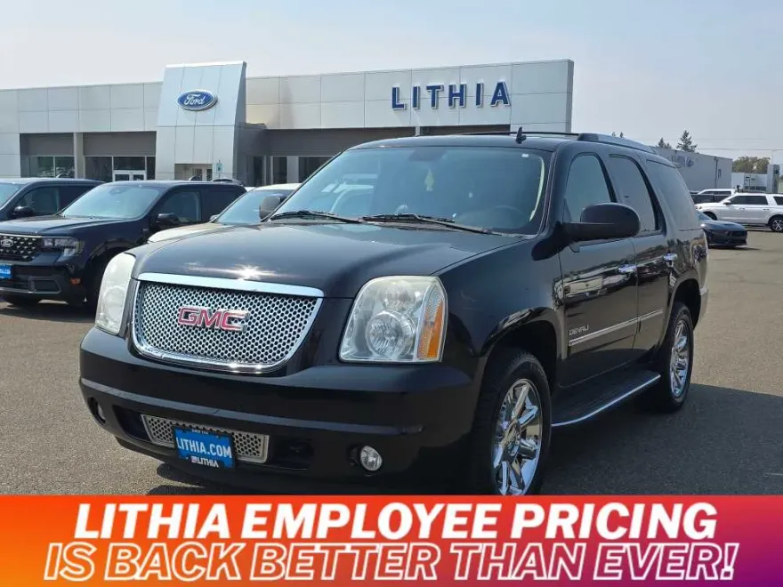 2011 Gmc Yukon Denali photo 1