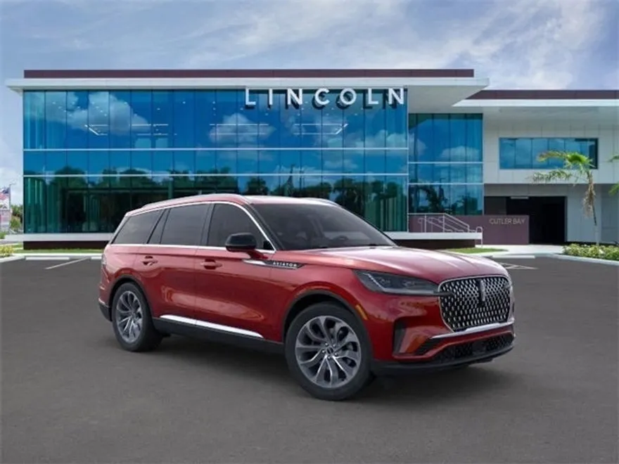 2025 Lincoln Aviator Reserve photo 7