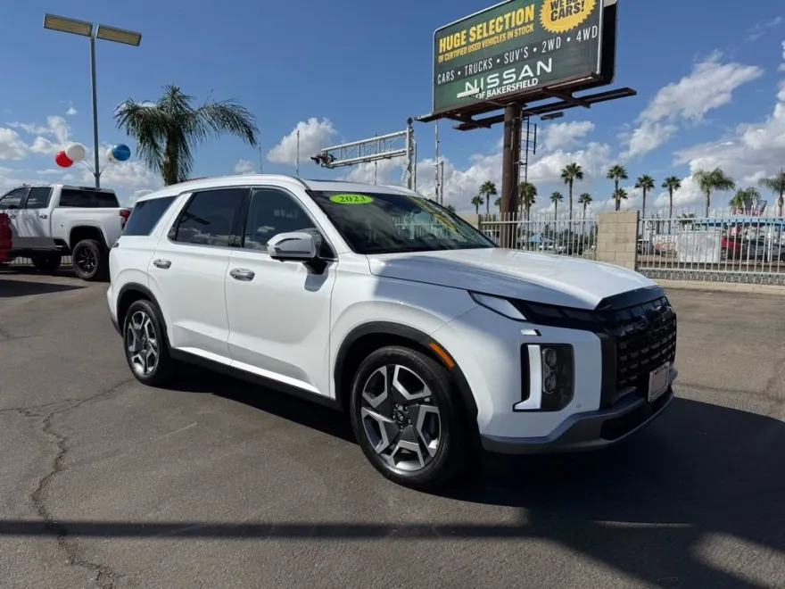 2023 Hyundai Palisade SEL photo 1