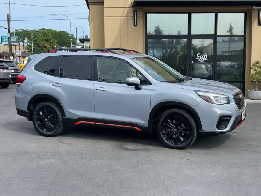 2020 Subaru Forester Sport photo 1