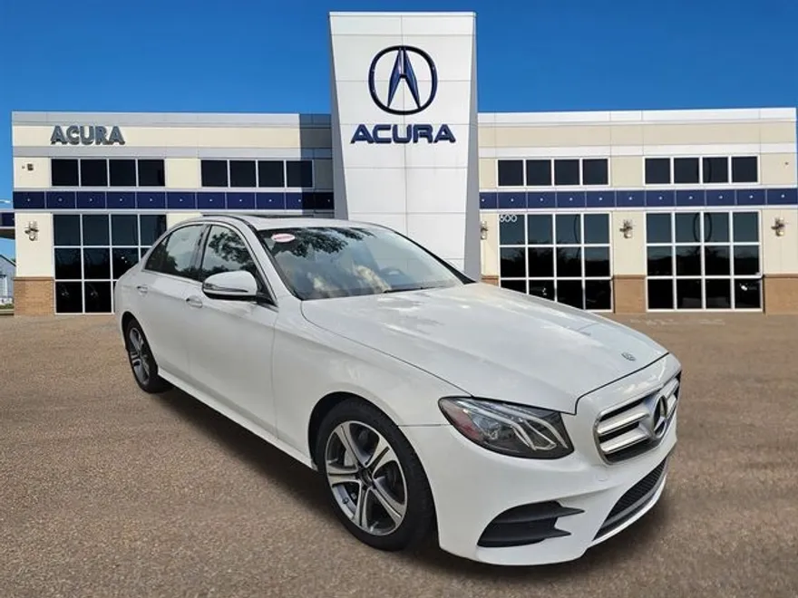2020 Mercedes Benz E 350 4MATIC photo 1
