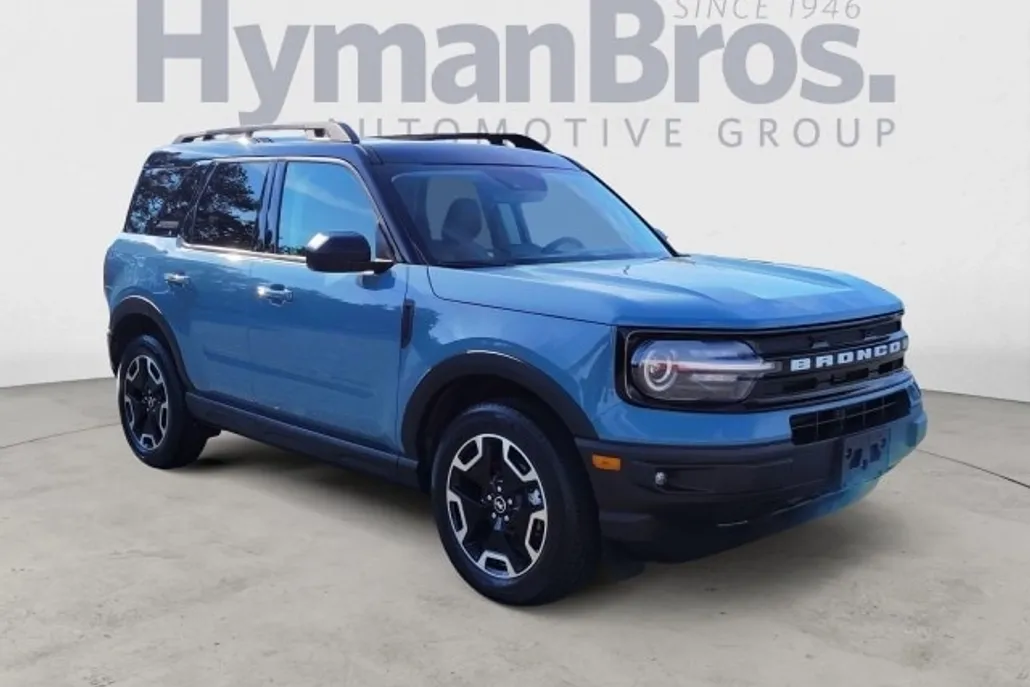 2023 Ford Bronco Sport Outer Banks photo 1