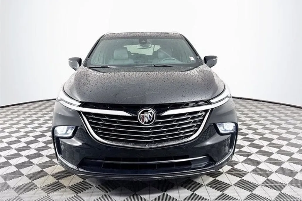 2023 Buick Enclave Essence photo 1