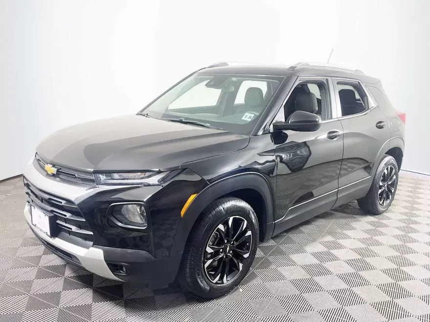 2021 Chevrolet Trailblazer LT photo 1