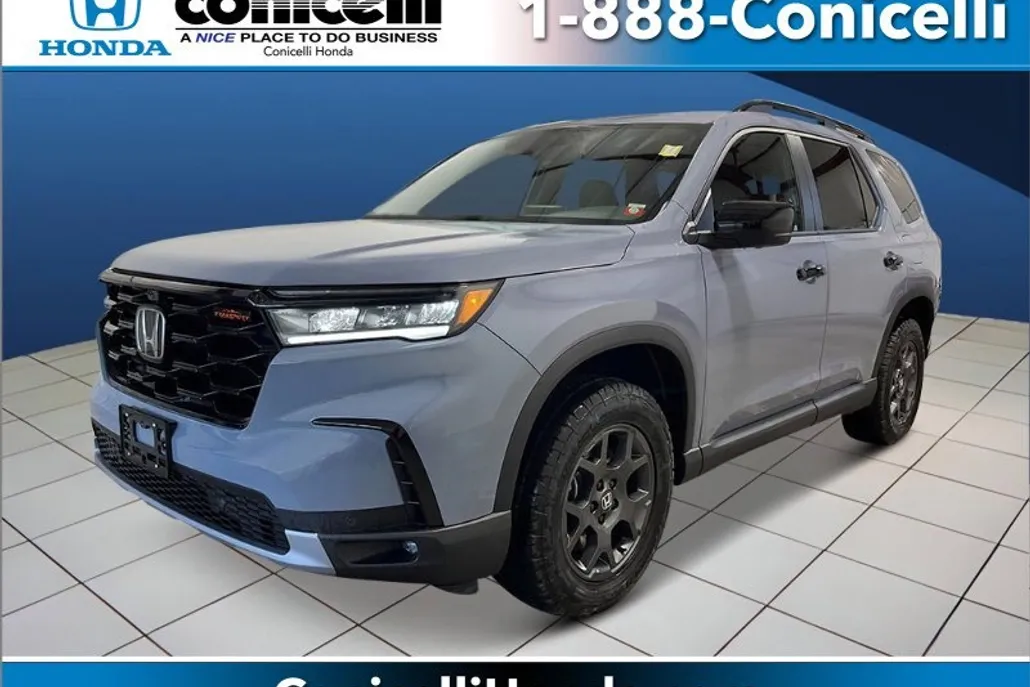 2025 Honda Pilot TrailSport photo 1