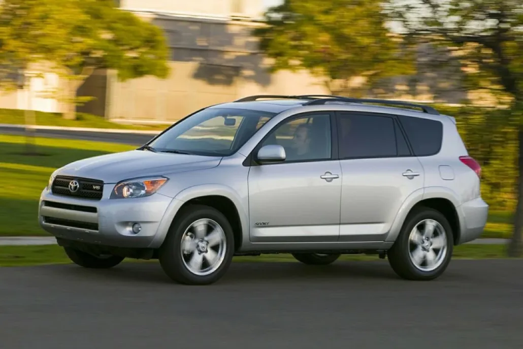 2010 Toyota RAV4 Limited photo 1